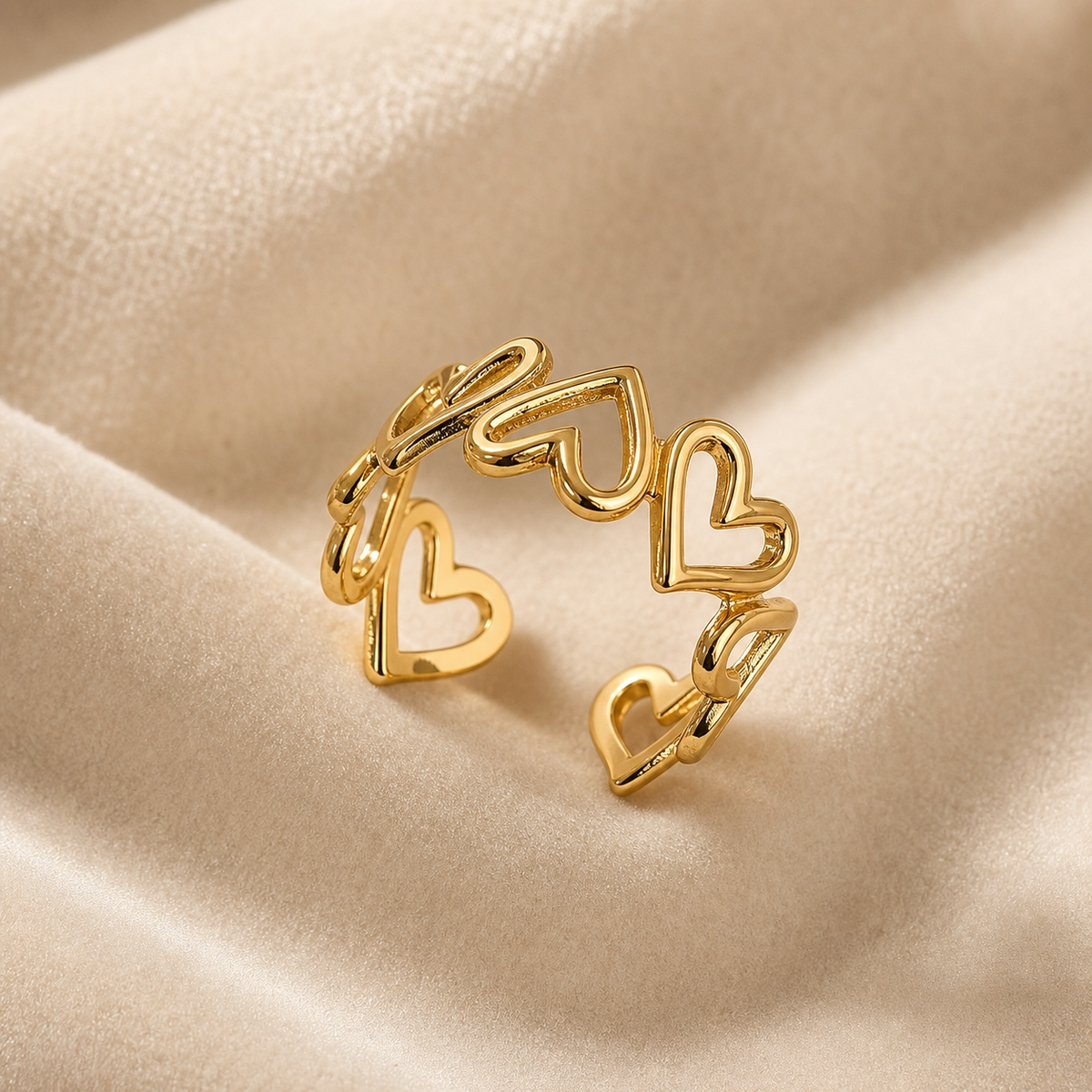 Hollow Heart Ring