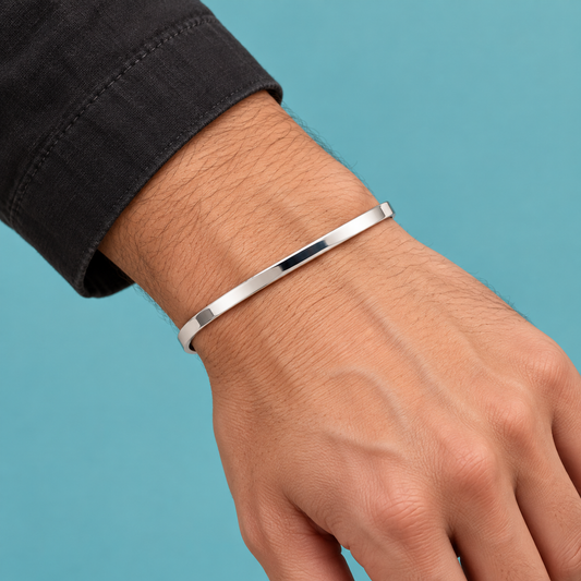 Silver-Tone Cuff bracelet, product photo 4.