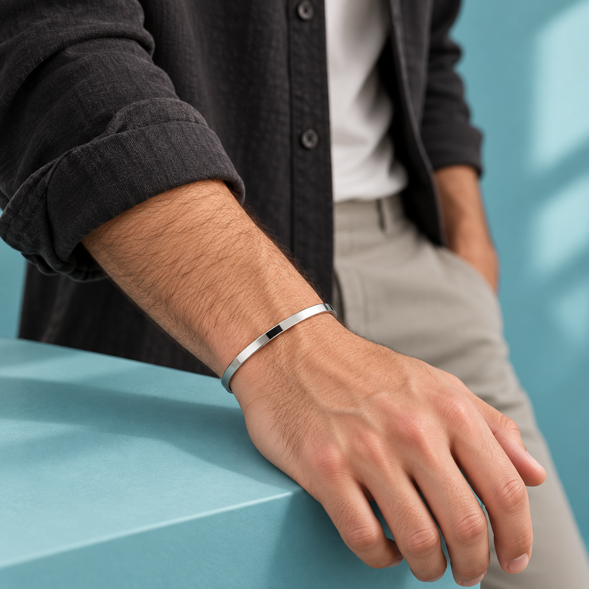 Silver-Tone Cuff bracelet, product photo 5.