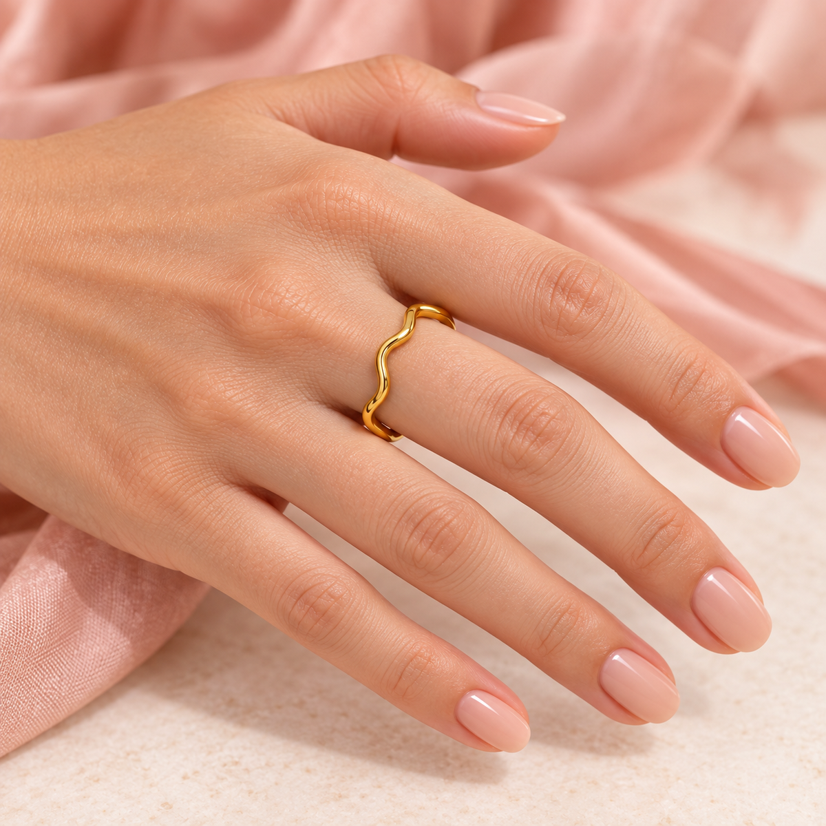 Wavy Dainty Ring - photo 2