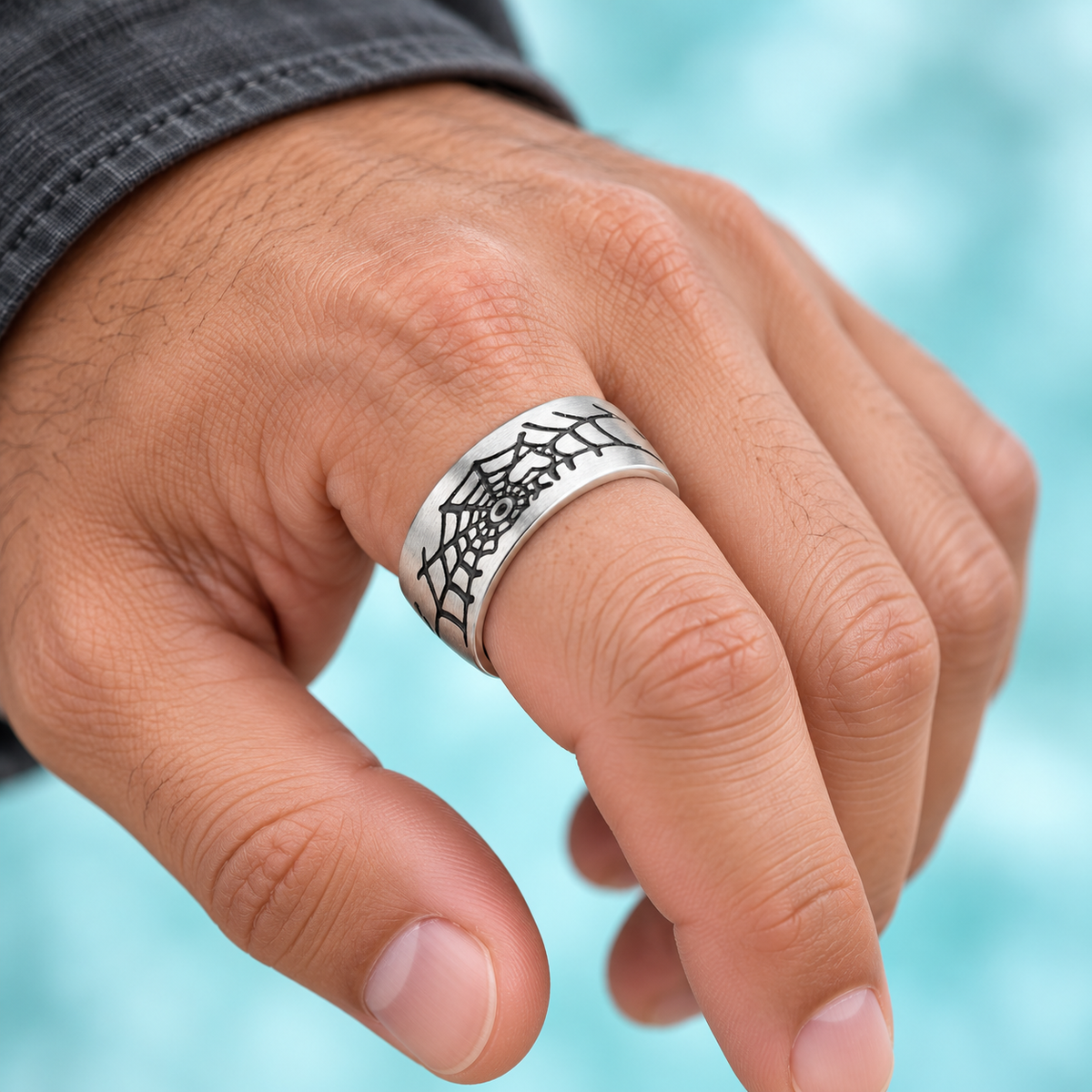 Silver-Tone Web Pattern Band - photo 2