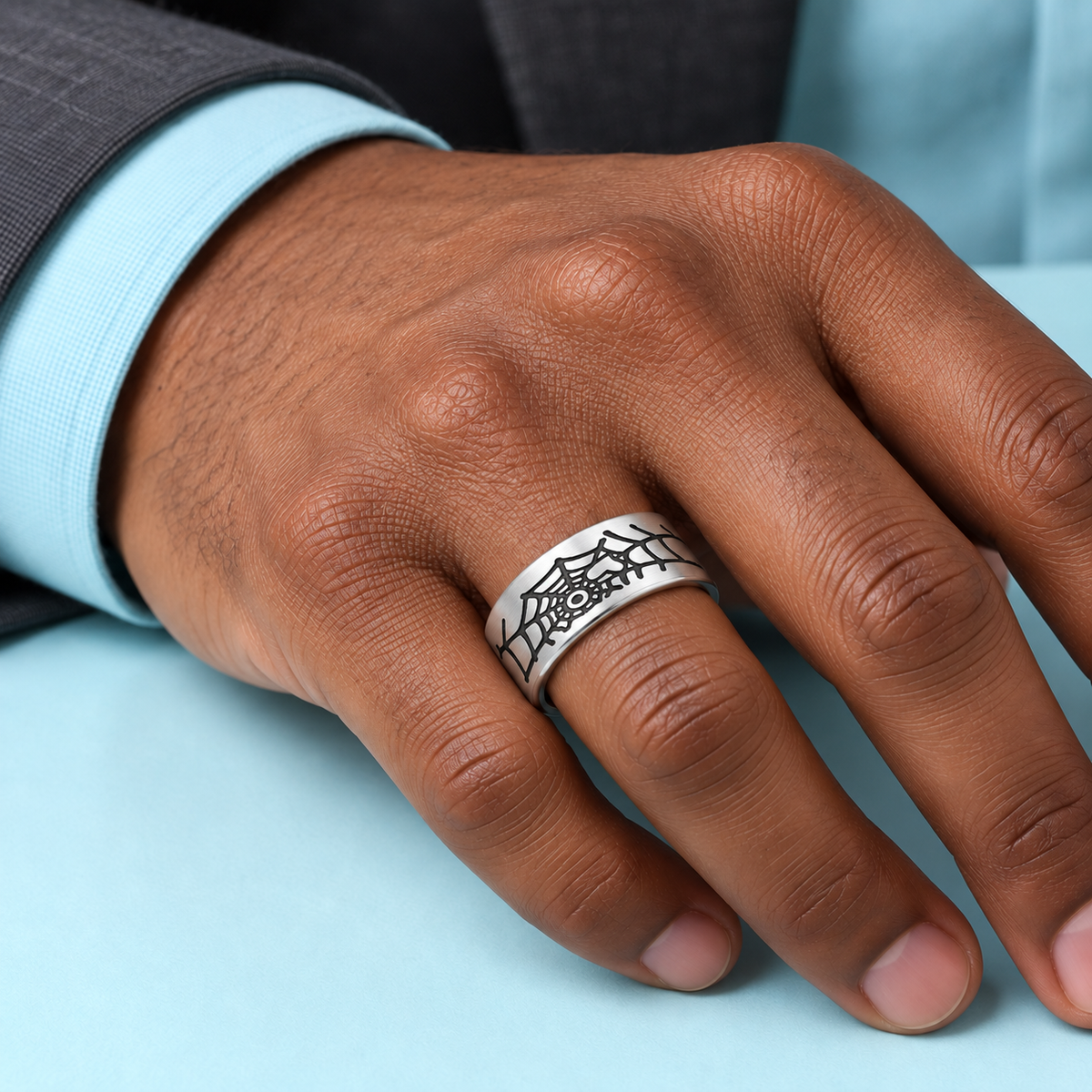 Silver-Tone Web Pattern Band - photo 3